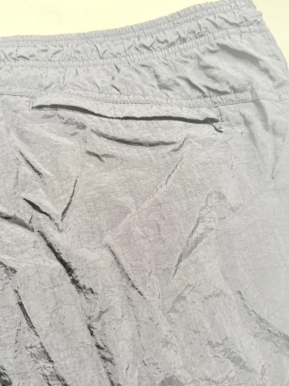 Vintage NIKE nylon crinkle-knit workout pants